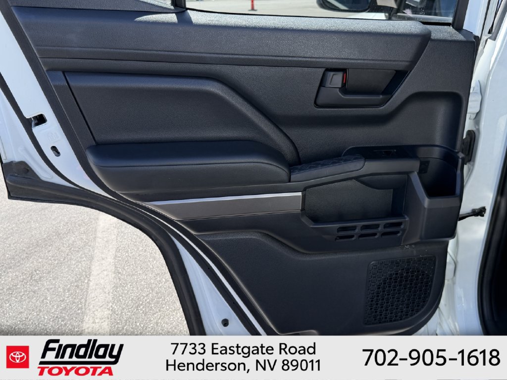 Certified 2025 Toyota 4Runner SR5 AWD/4WD image 19