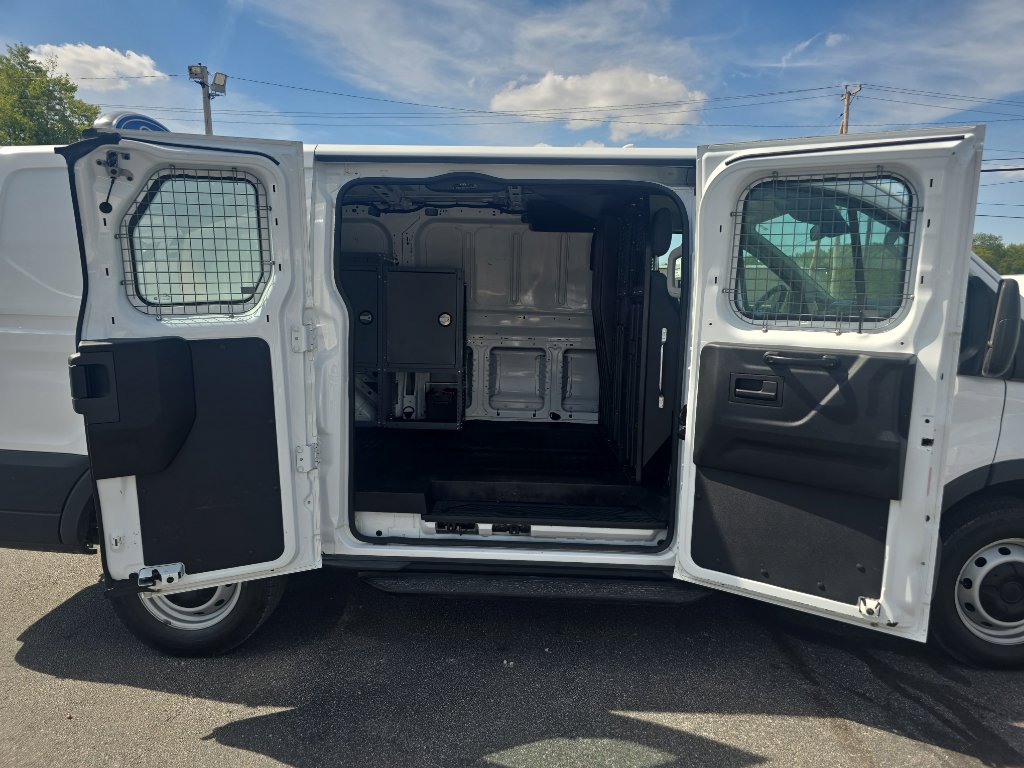 Used 2016 Ford Transit 250 Base image 13
