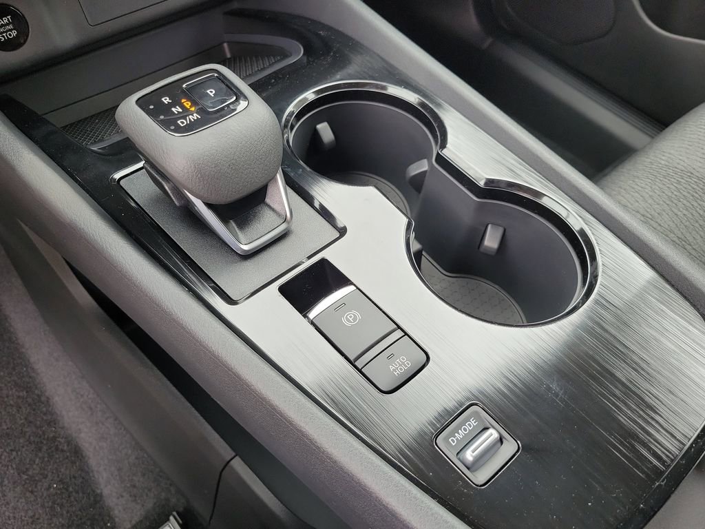 New 2026 Nissan Rogue SV image 32