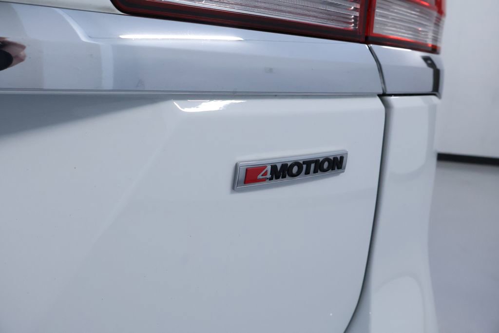 Used 2021 Volkswagen Atlas SEL R-Line image 11