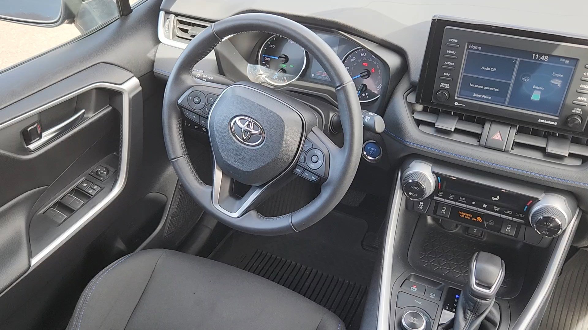 Used 2022 Toyota RAV4 SE w/ Convenience Package AWD/4WD image 5