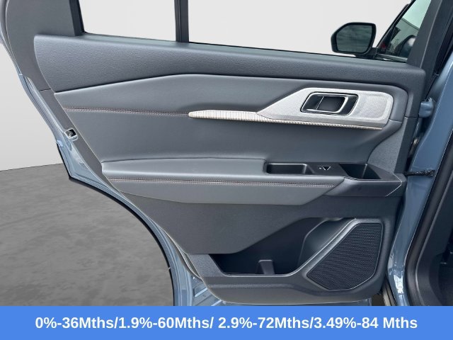 New 2026 Ford Explorer Active RWD image 14