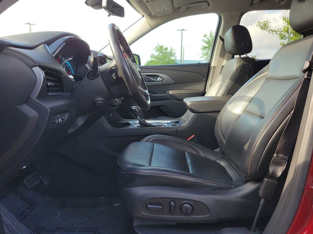 Used 2018 Chevrolet Traverse Premier w/ Driver Confidence II Package image 16
