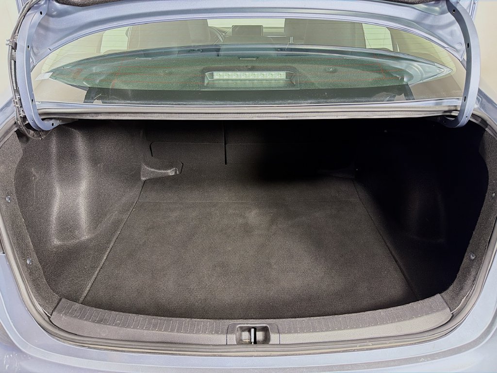 Used 2024 Toyota Corolla LE FWD image 23