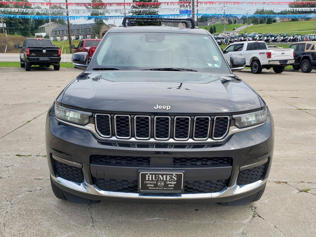 Used 2022 Jeep Grand Cherokee L Limited AWD/4WD image 8