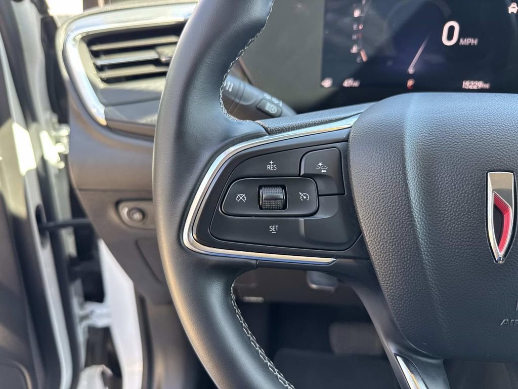 Used 2025 Buick Encore GX Preferred AWD/4WD image 23