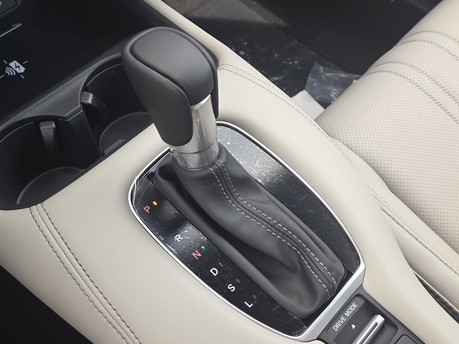 New 2027 Honda HR-V EX-L image 30
