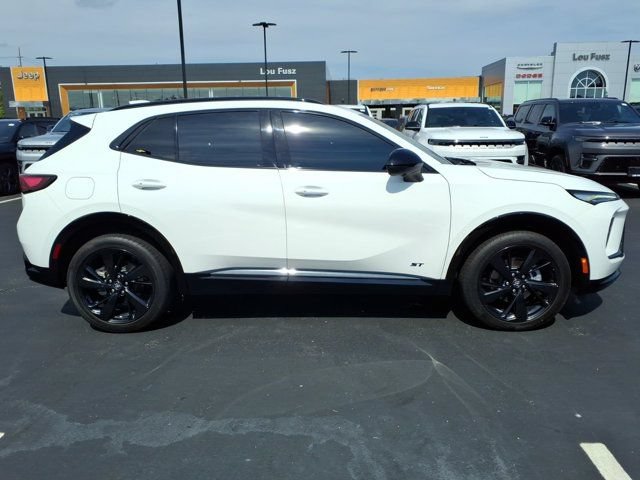 Used 2024 Buick Envision Sport Touring AWD/4WD image 28