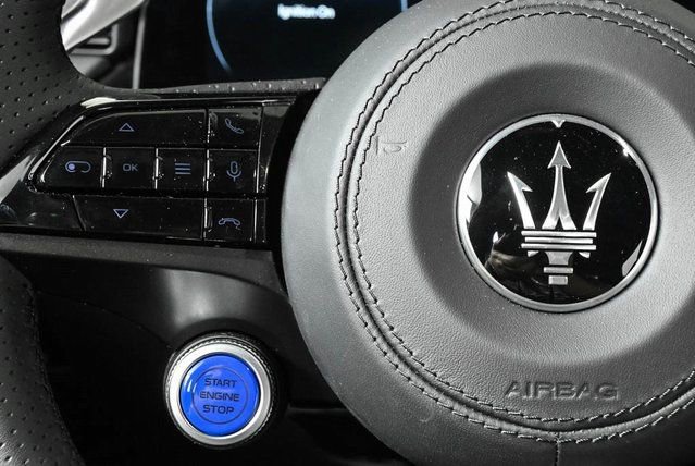 New 2025 Maserati Grecale Folgore AWD/4WD image 11