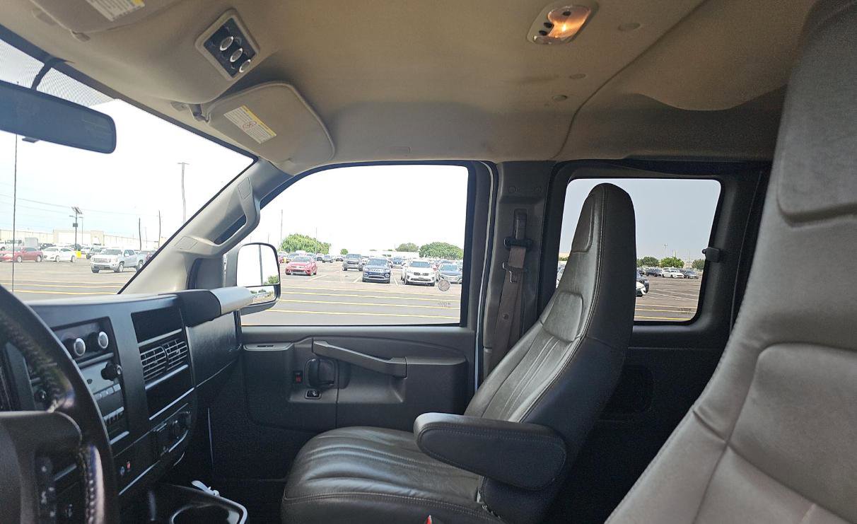 Used 2023 Chevrolet Express 3500 LS RWD image 14