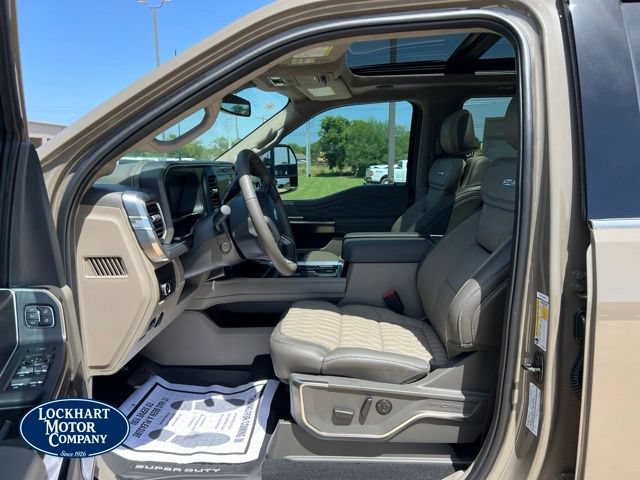New 2026 Ford F250 Platinum AWD/4WD image 14