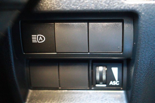 Used 2022 Lexus IS 350 F Sport image 30