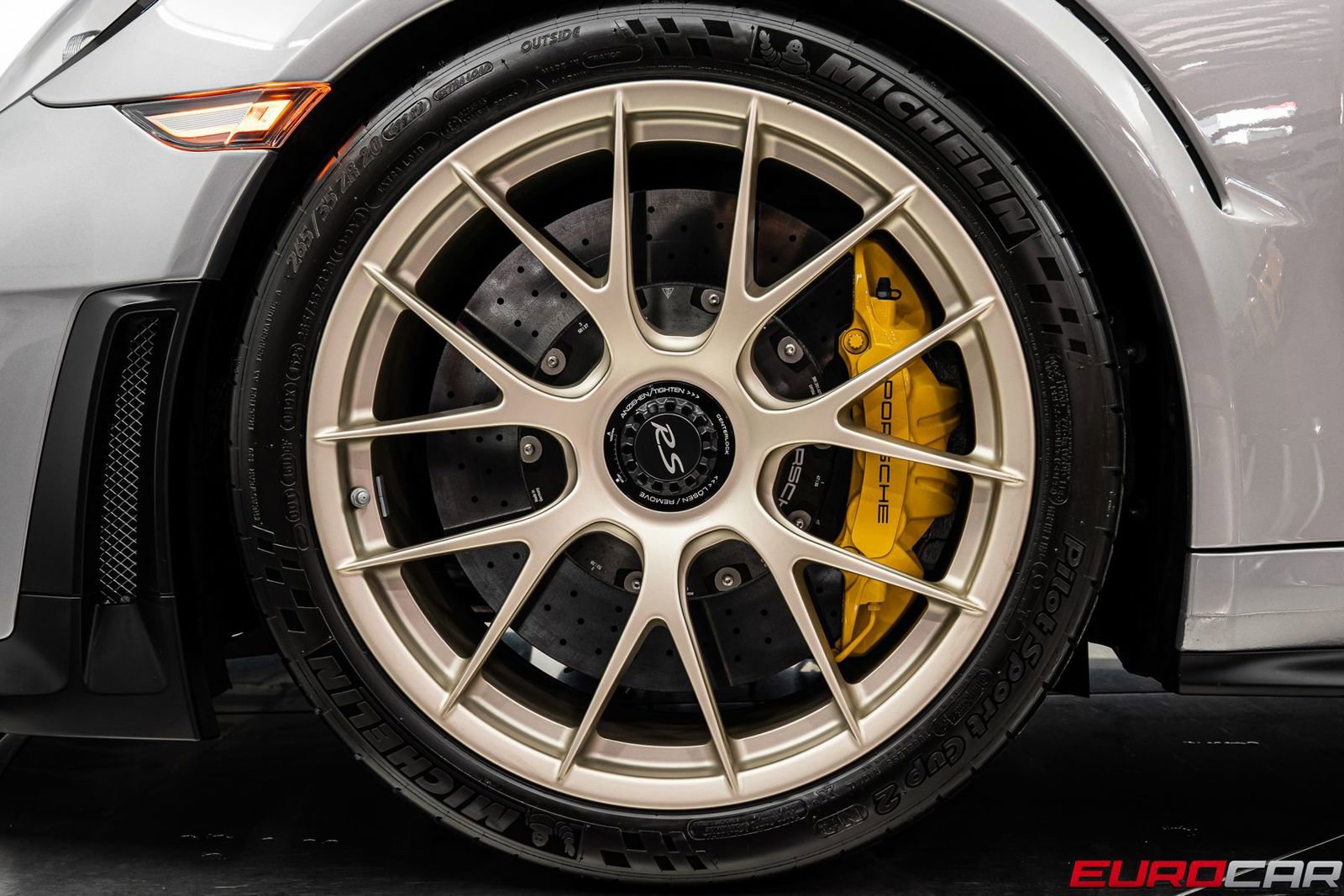 Used 2018 Porsche 911 GT2 RS image 29