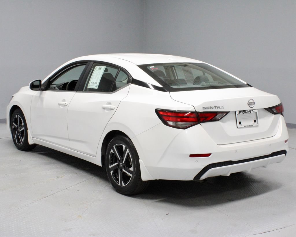 Certified 2025 Nissan Sentra SV FWD image 8
