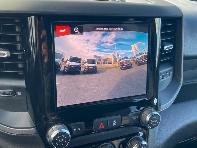 New 2026 RAM 5500 Tradesman w/ Chrome Appearance Group AWD/4WD image 3