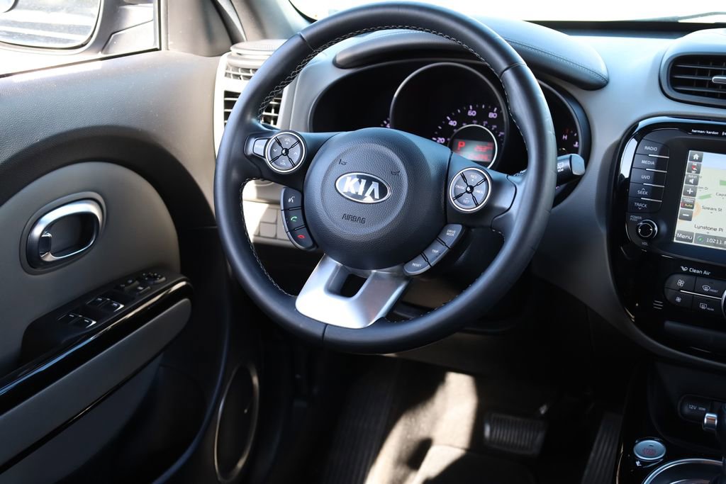 Used 2017 Kia Soul + w/ Audio Package image 24