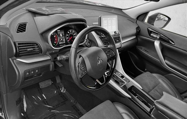 Used 2024 Mitsubishi Eclipse Cross SE AWD/4WD image 11