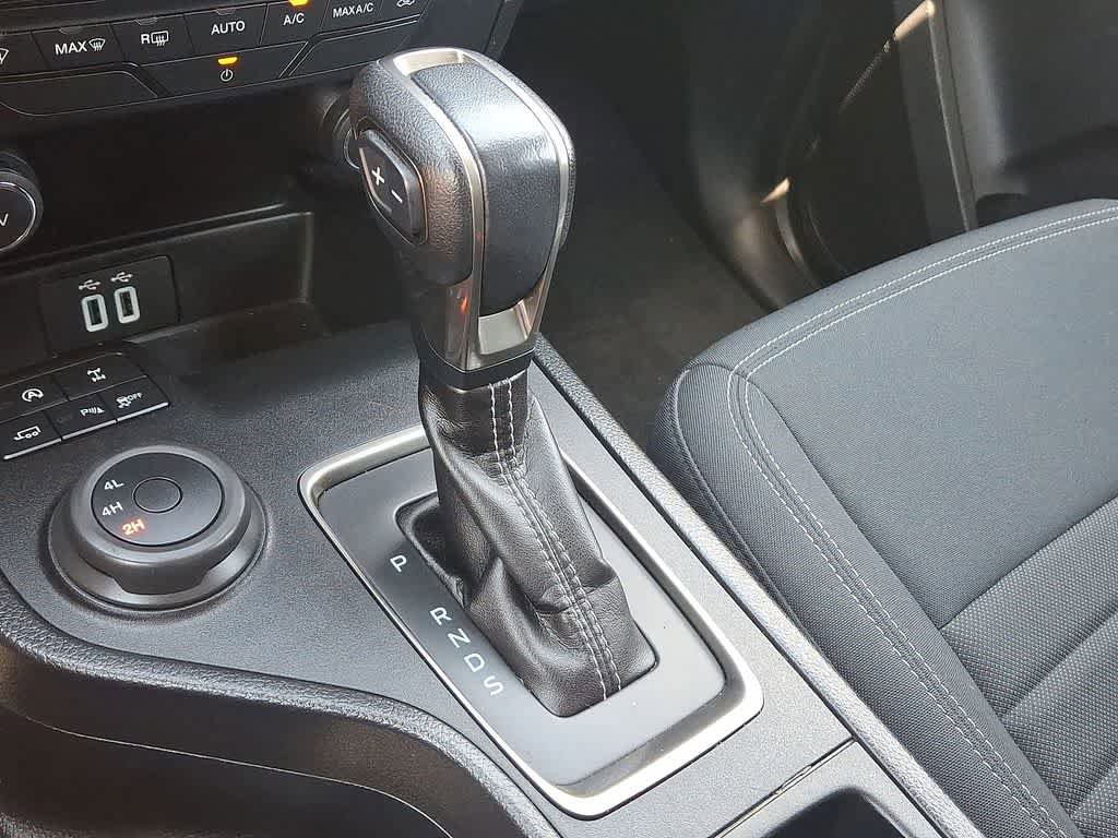 Used 2021 Ford Ranger XLT w/ Equipment Group 301A Mid AWD/4WD image 12