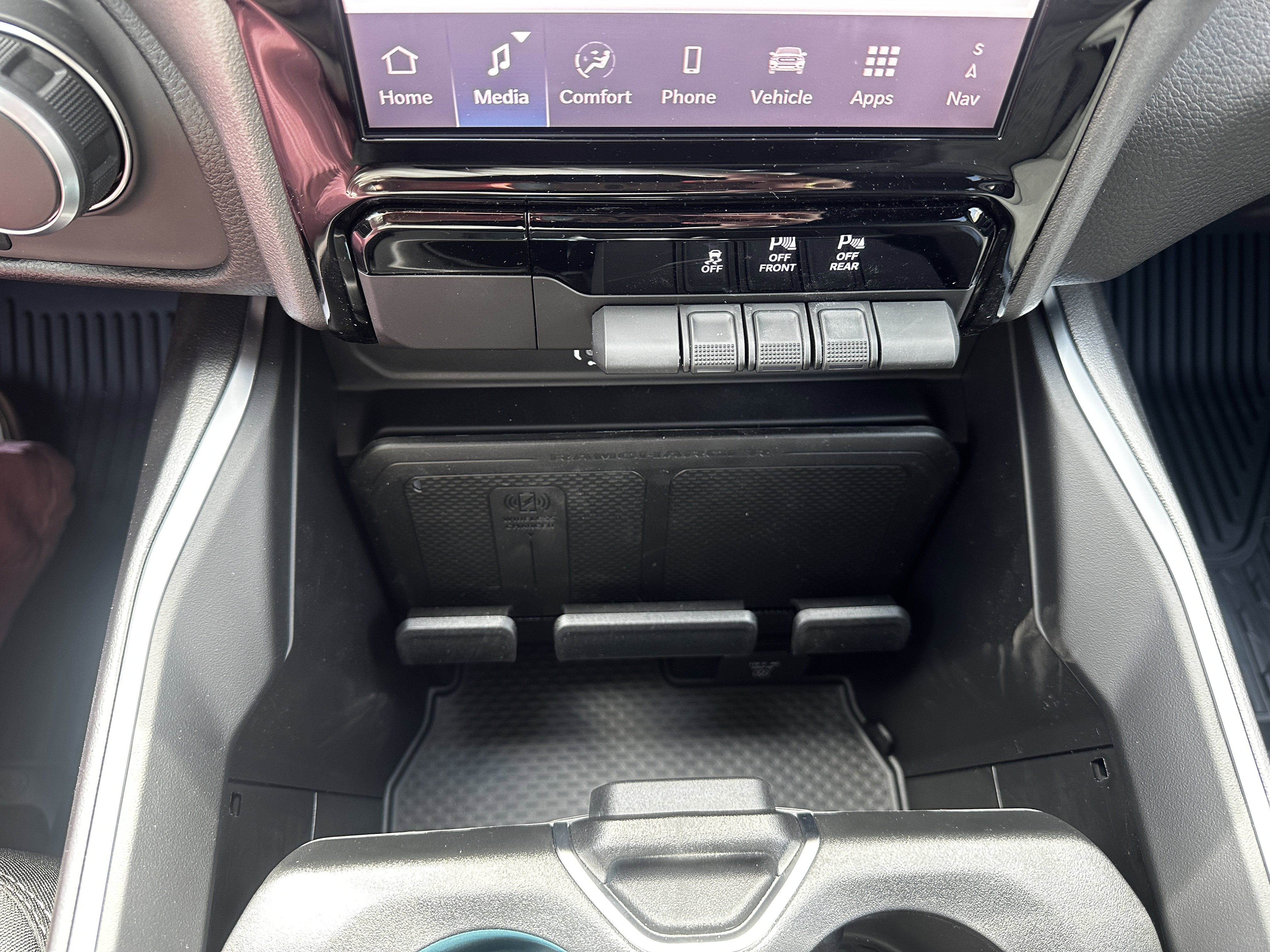 New 2025 RAM 1500 Big Horn image 13