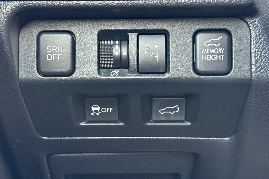 Used 2018 Subaru Forester 2.5i Touring w/ Popular Package #3B image 32
