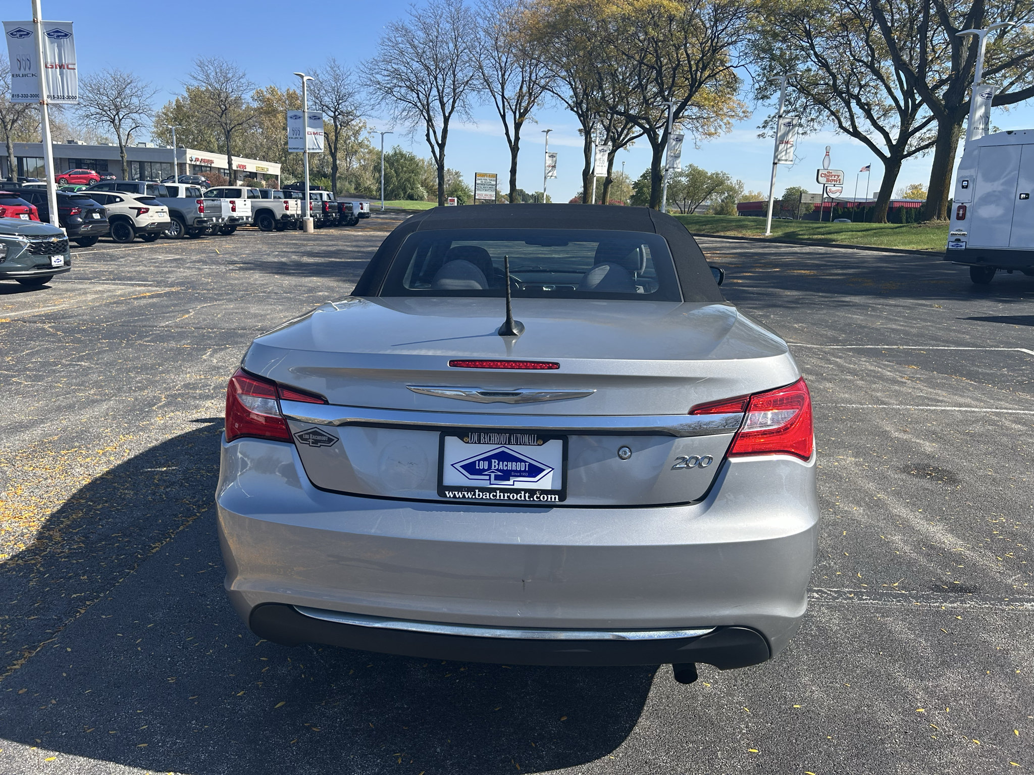 Used 2014 Chrysler 200 Touring w/ Cold Weather Group FWD image 6