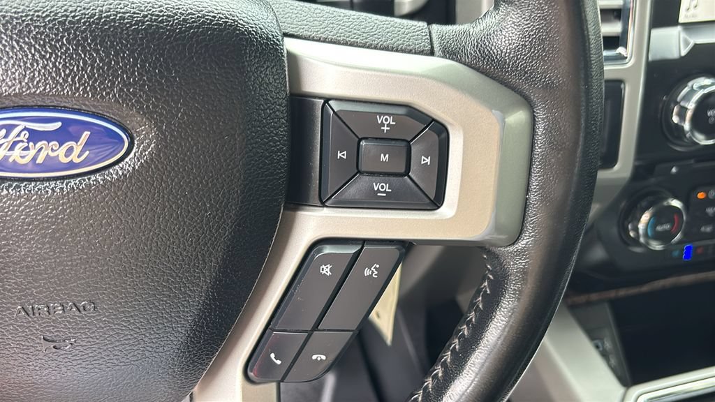 Used 2017 Ford F250 Lariat w/ Lariat Value Package AWD/4WD image 17
