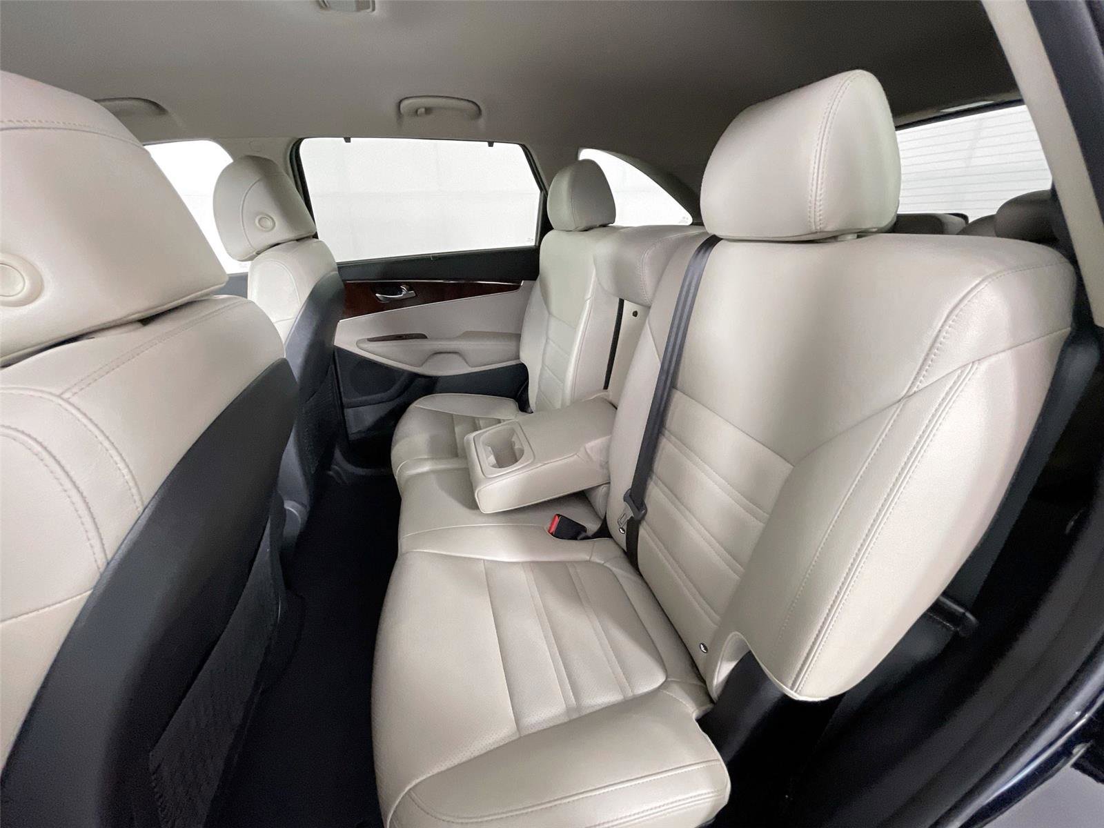 Used 2017 Kia Sorento EX FWD image 26