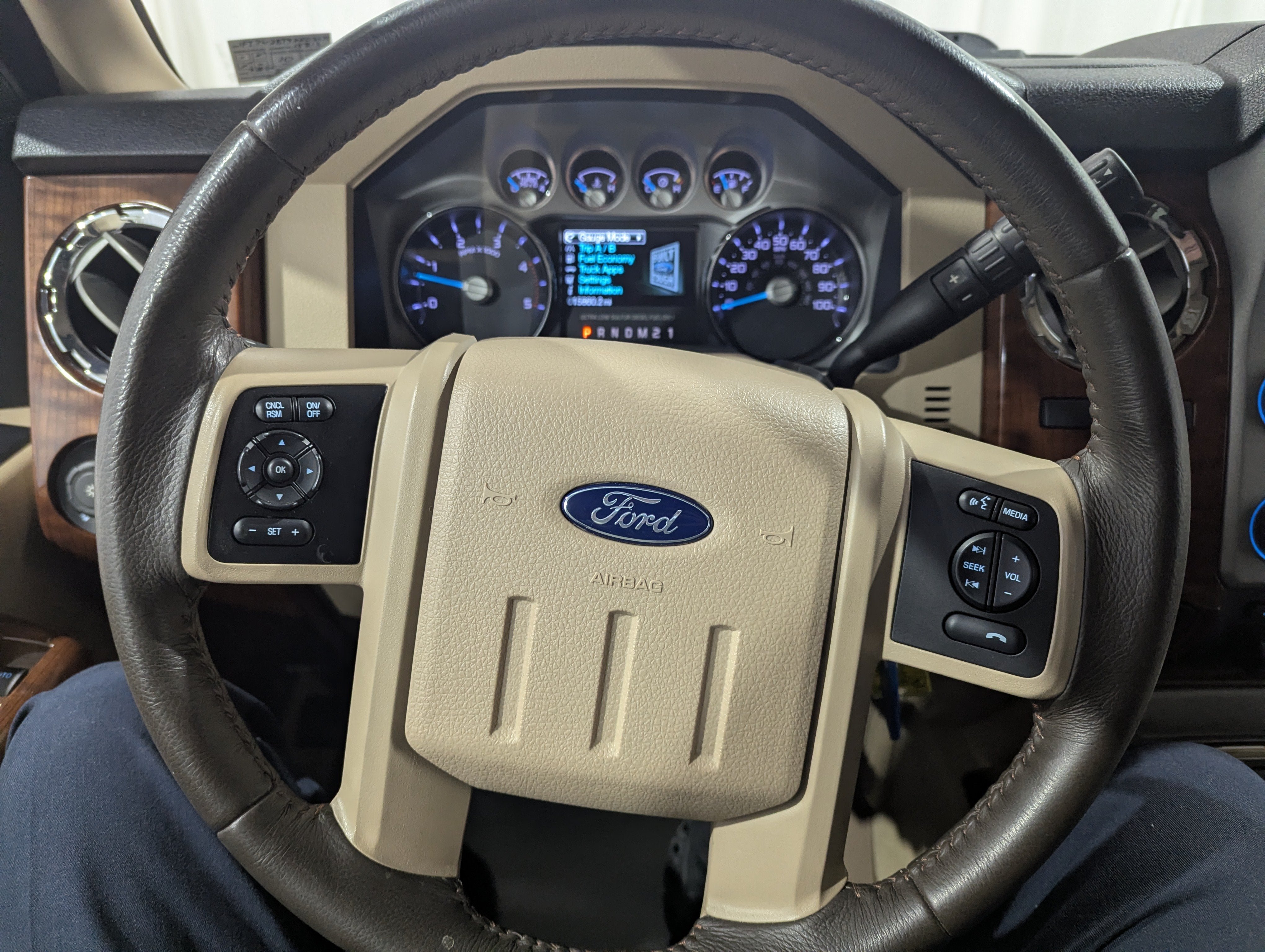 Used 2016 Ford F250 King Ranch w/ Snow Plow Prep Package AWD/4WD image 19