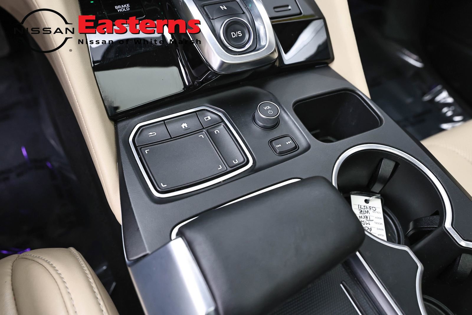 Used 2024 Acura MDX SH-AWD w/ Technology Package image 19