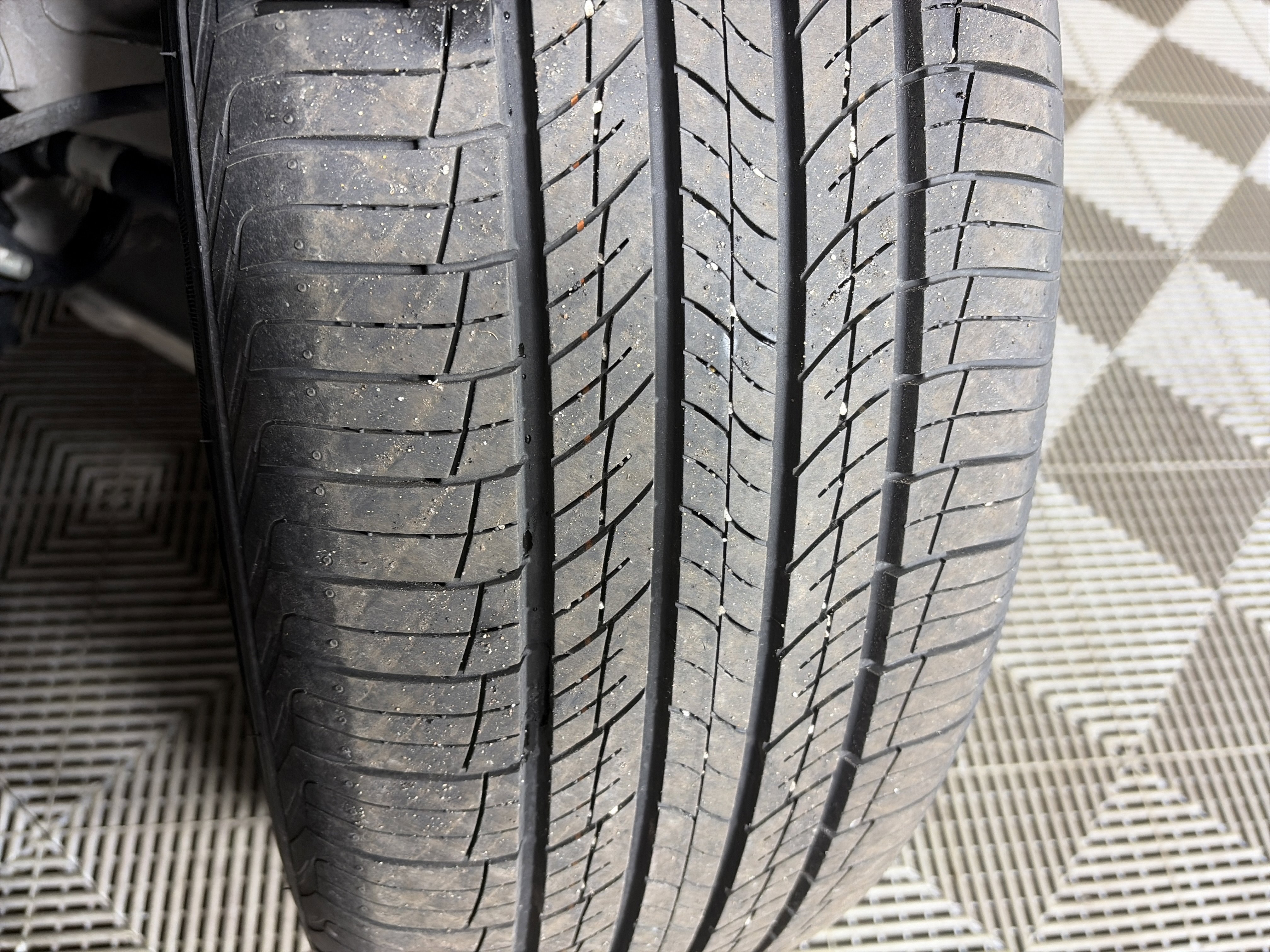 Certified 2025 Nissan Rogue SV image 12