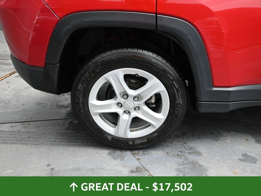 Used 2023 Jeep Compass Sport image 18