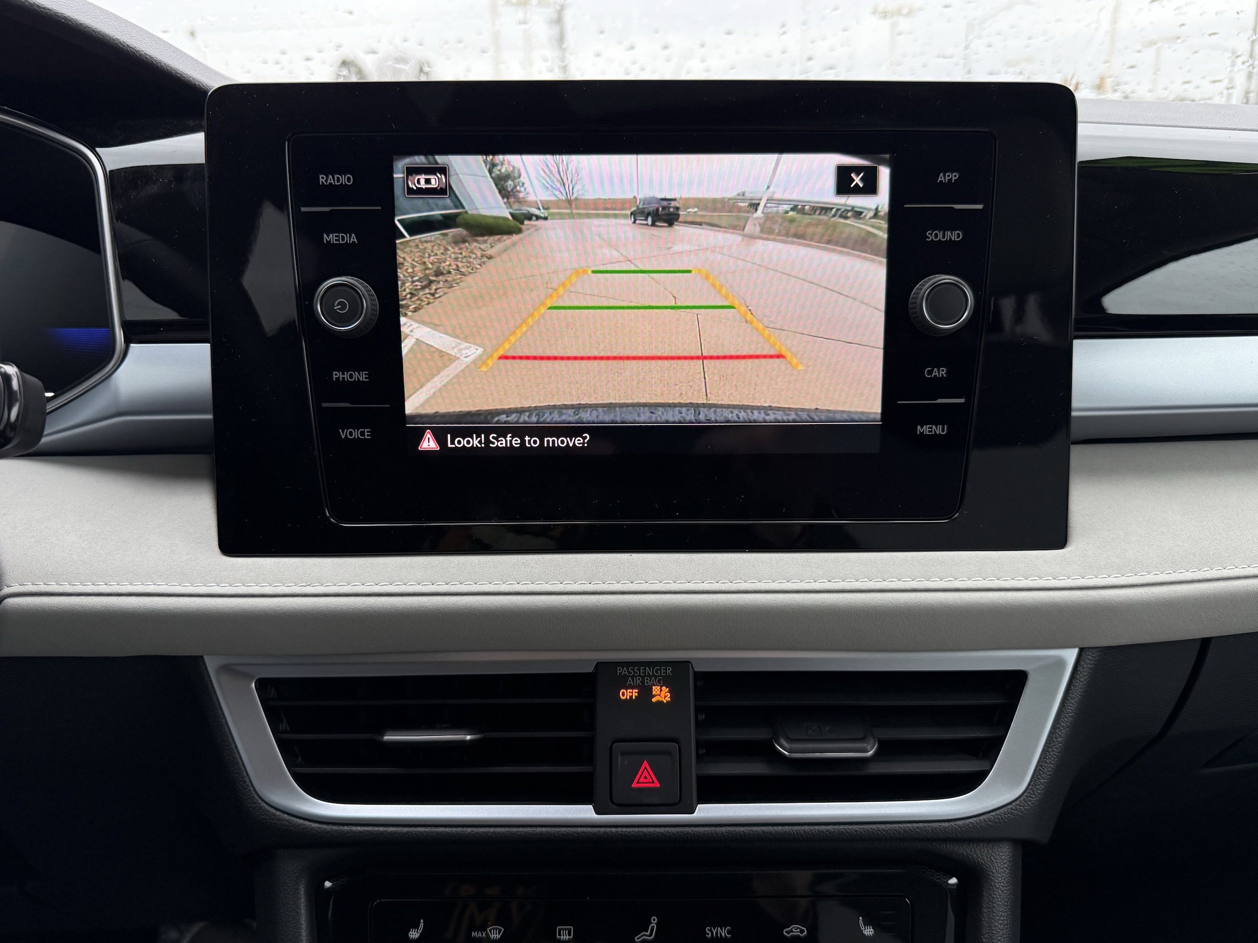 New 2026 Volkswagen Taos SE AWD/4WD image 18