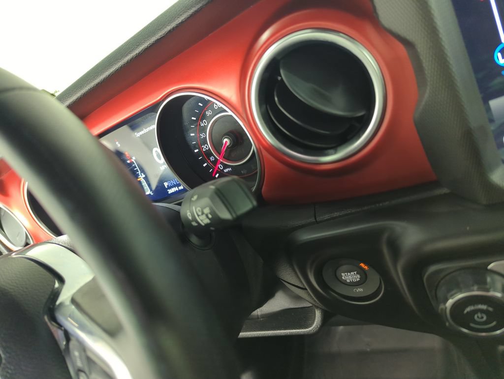 Used 2020 Jeep Gladiator Rubicon AWD/4WD image 23