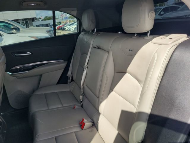 Used 2019 Cadillac XT4 Luxury image 8