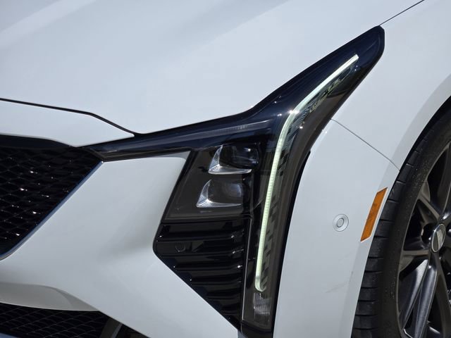 Used 2025 Cadillac CT5 V RWD image 9