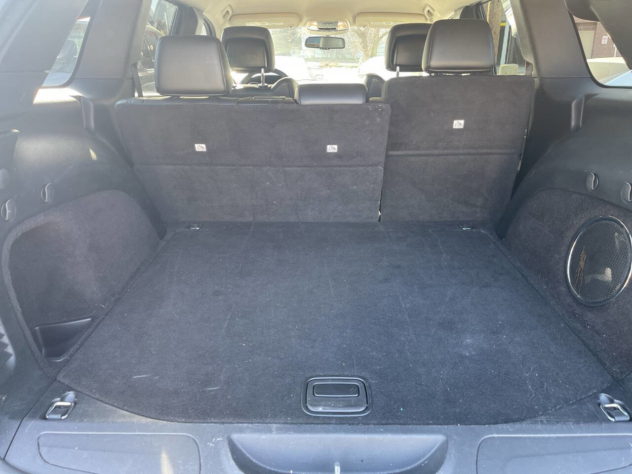 Used 2011 Jeep Grand Cherokee Laredo image 10