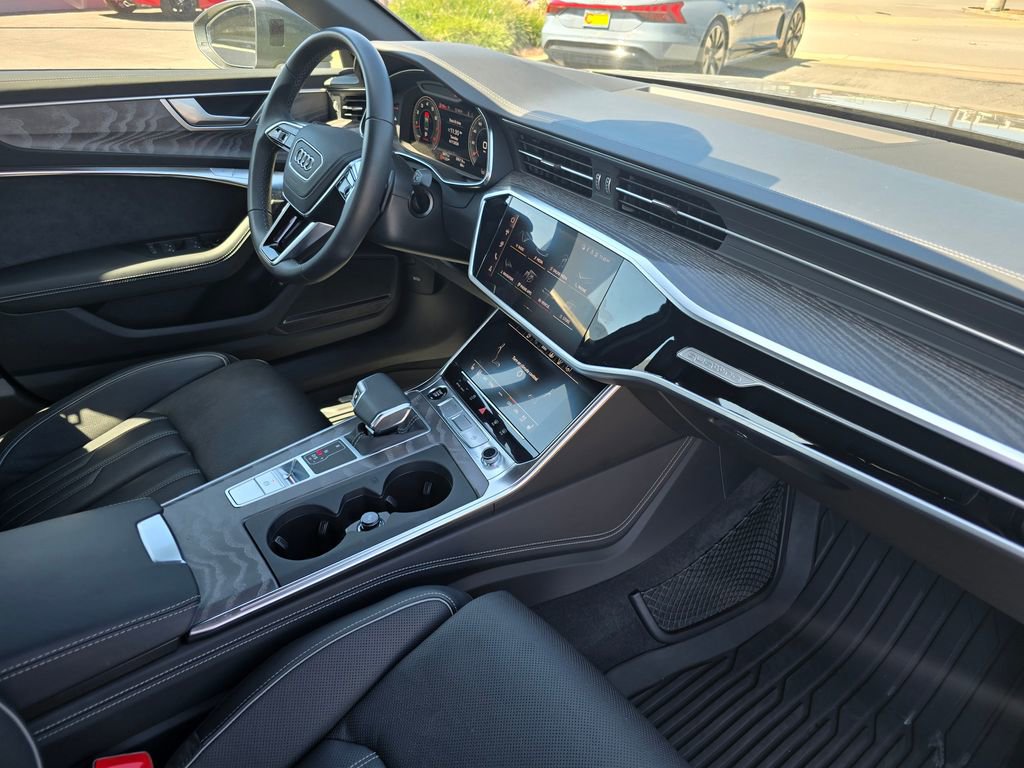 Used 2025 Audi A6 3.0T Prestige w/ Prestige Package AWD/4WD image 36