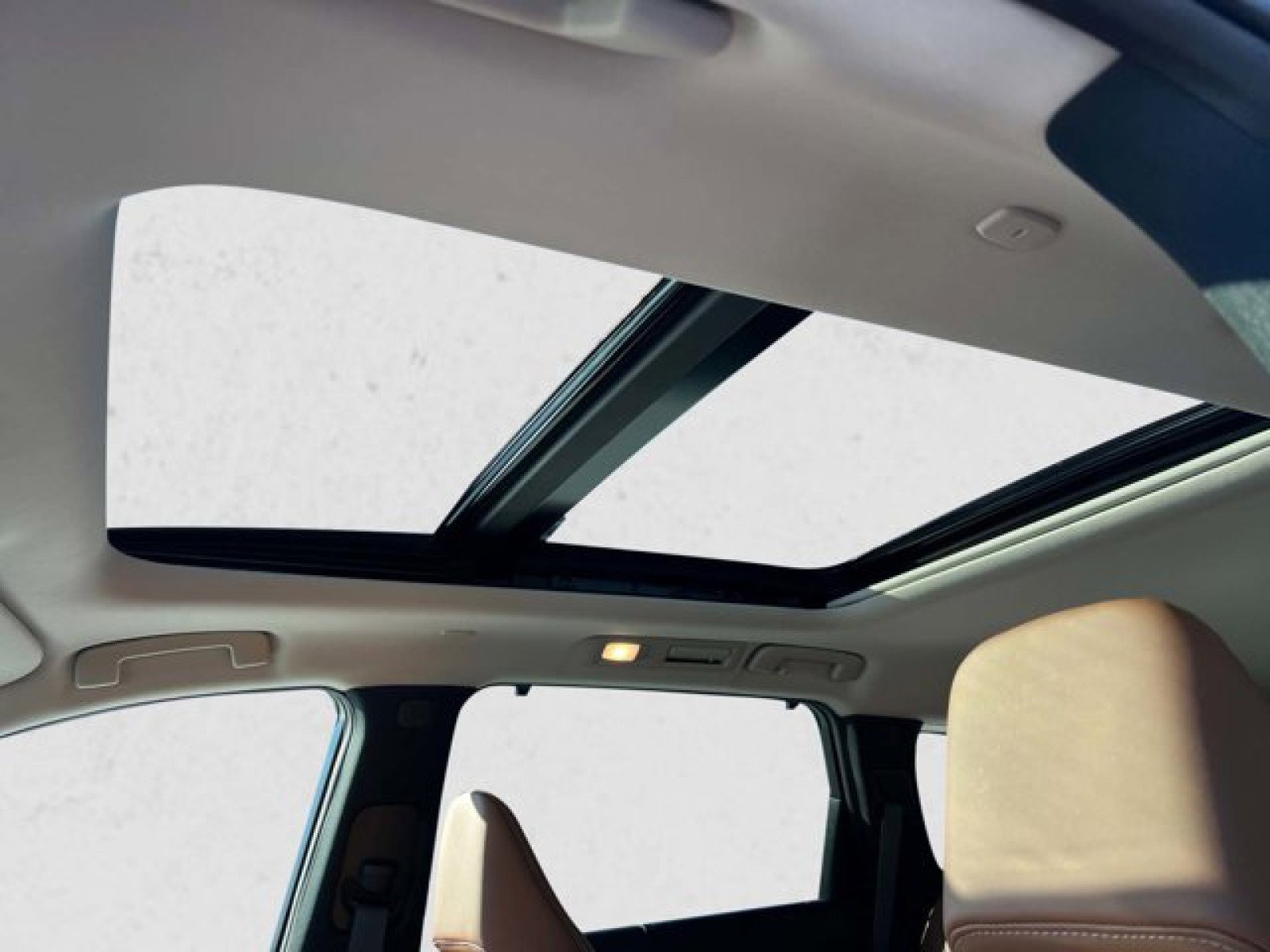 Certified 2025 INFINITI QX60 Sensory w/ Vision Package image 12