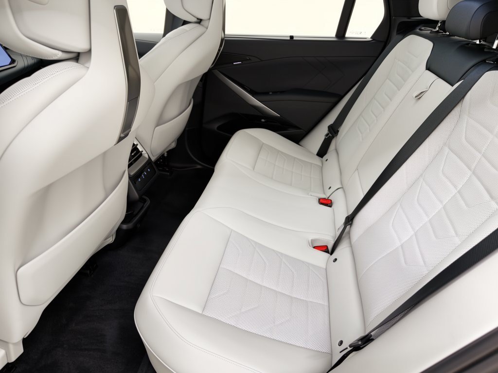 New 2027 BMW X5 xDrive40i AWD/4WD image 25