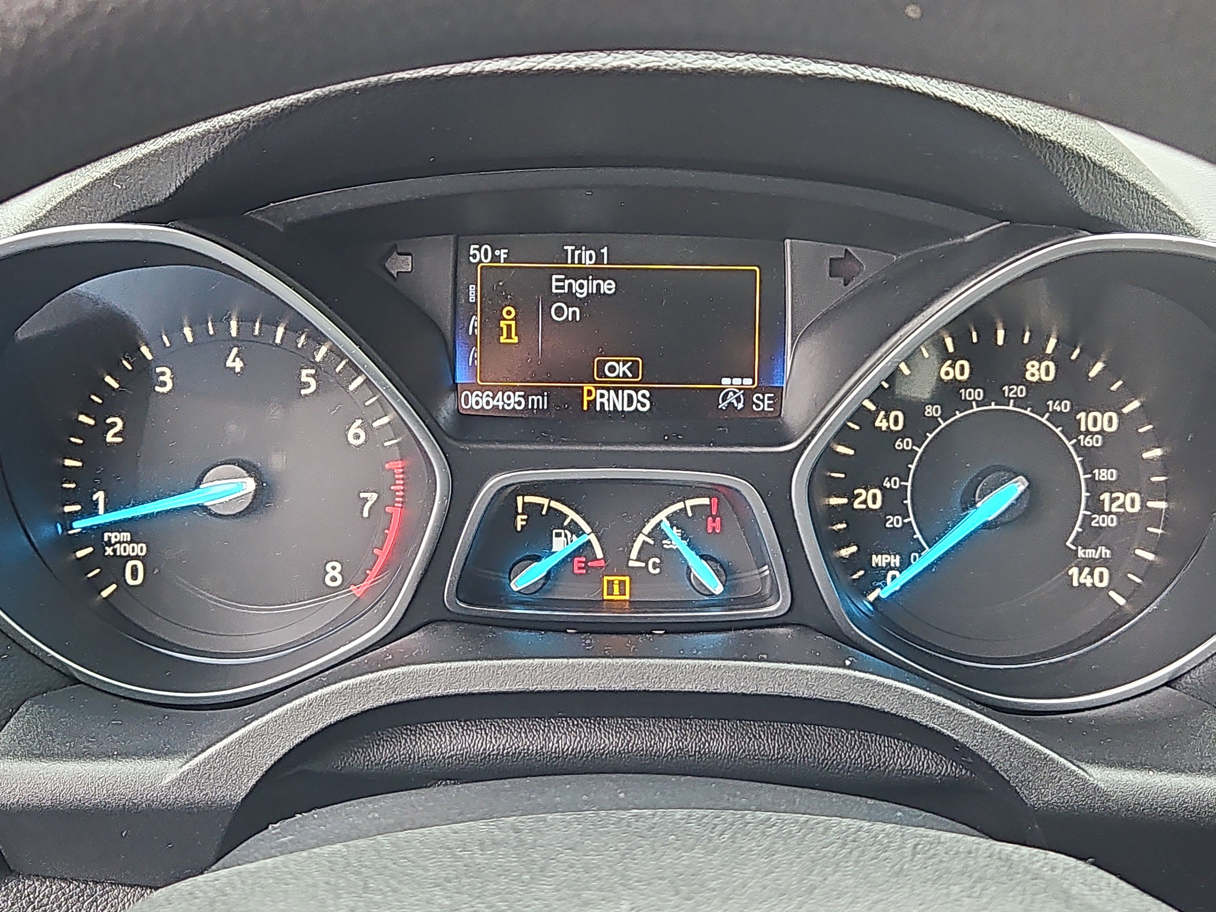 Used 2017 Ford Escape SE w/ SE Cold Weather Package AWD/4WD image 19