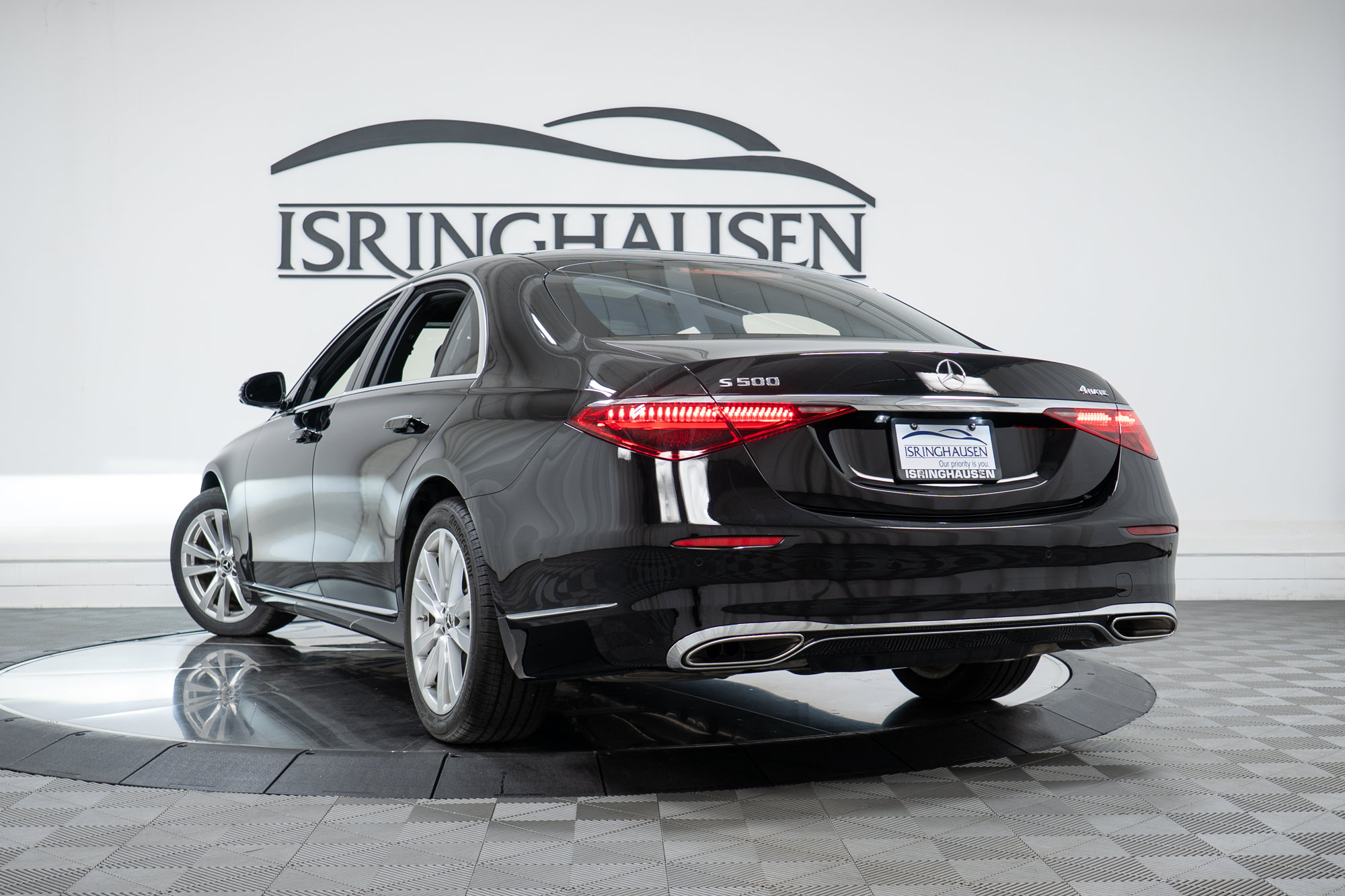 Certified 2023 Mercedes-Benz S 500 4MATIC w/ 3D Technology Package image 27
