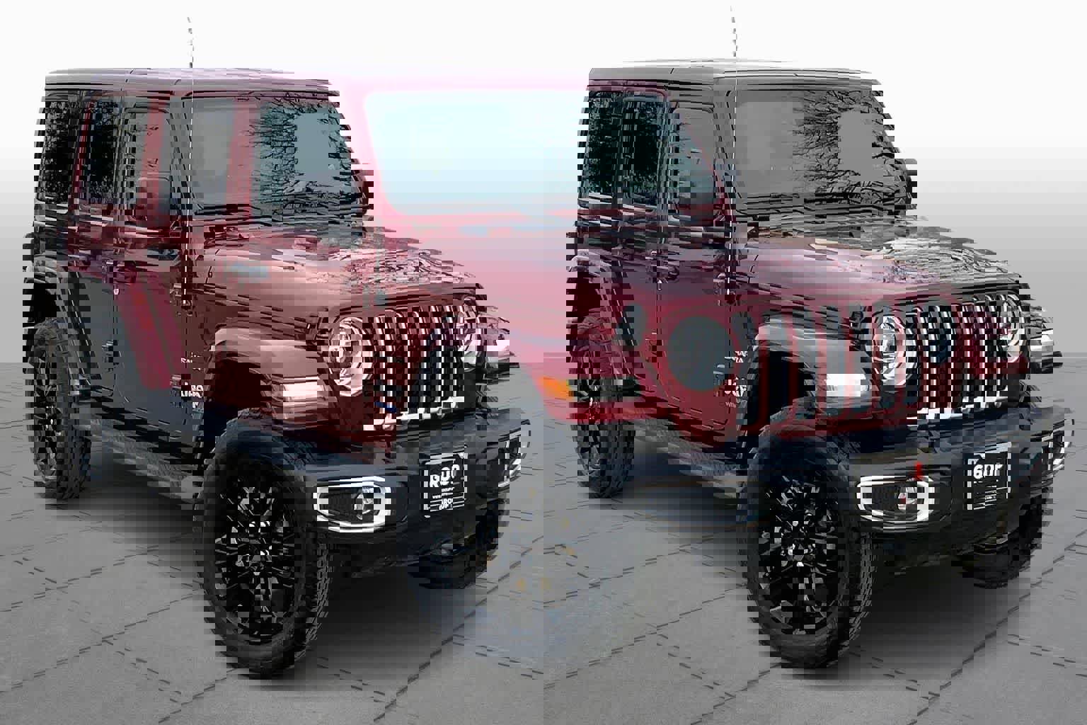 Used 2021 Jeep Wrangler Unlimited Sahara w/ Cold Weather Group image 3