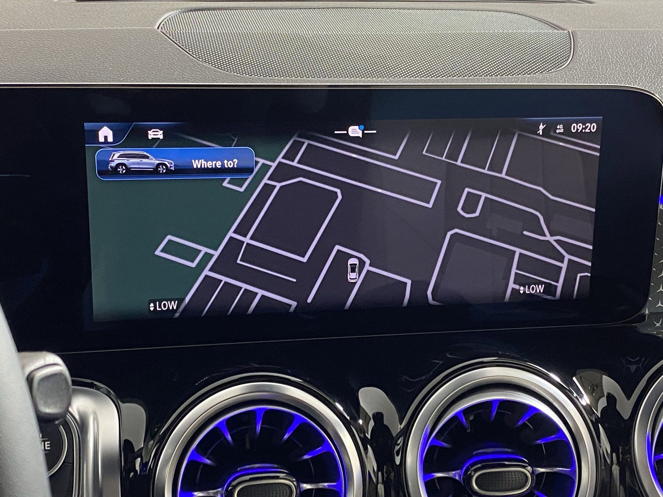 Certified 2025 Mercedes-Benz GLB 250 4MATIC image 24