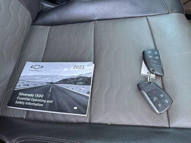 Used 2023 Chevrolet Silverado 1500 ZR2 w/ Technology Package image 22