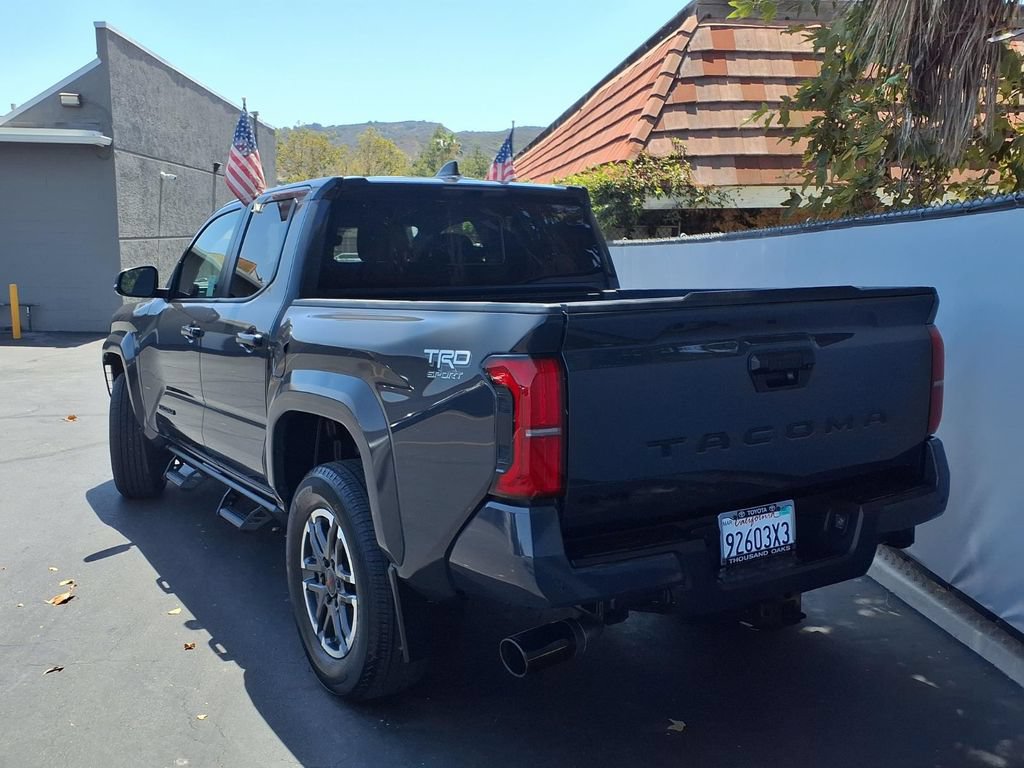 Certified 2024 Toyota Tacoma TRD Sport w/ TRD Sport Upgrade Package AWD/4WD image 6