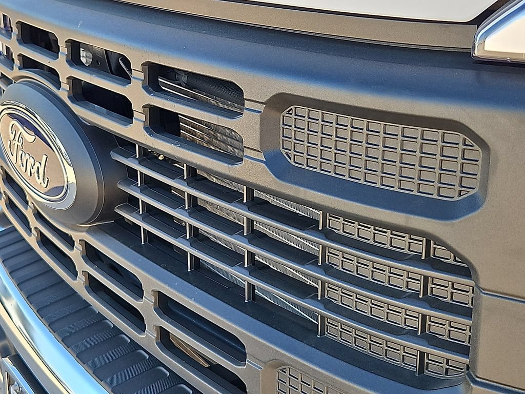 New 2026 Ford F350 XL w/ XL Chrome Package AWD/4WD image 14