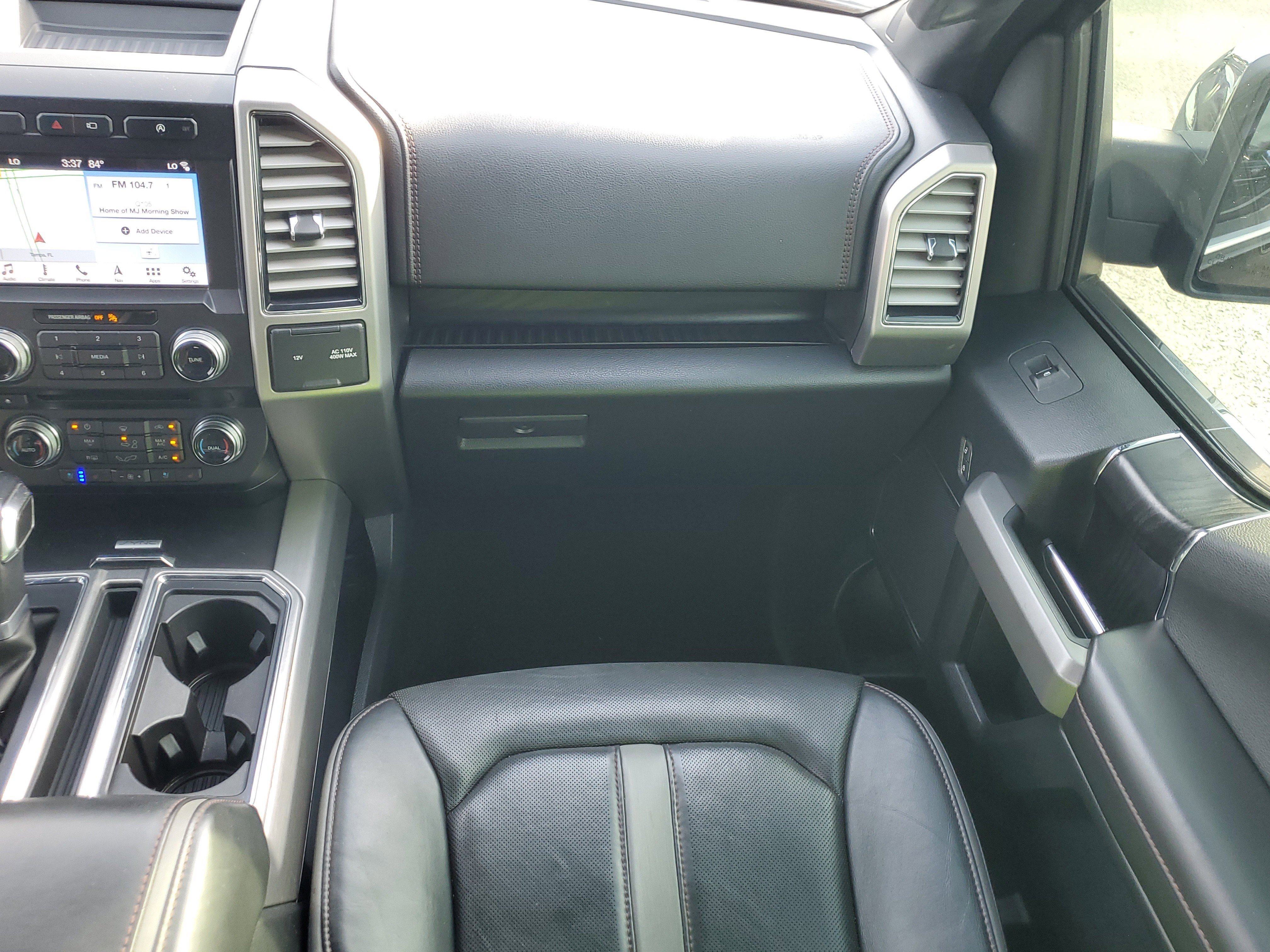 Used 2018 Ford F150 Platinum w/ Equipment Group 701A Luxury image 15