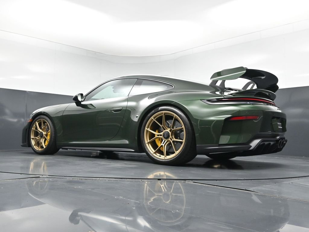 Certified 2026 Porsche 911 GT3 w/ Chrono Package RWD image 24