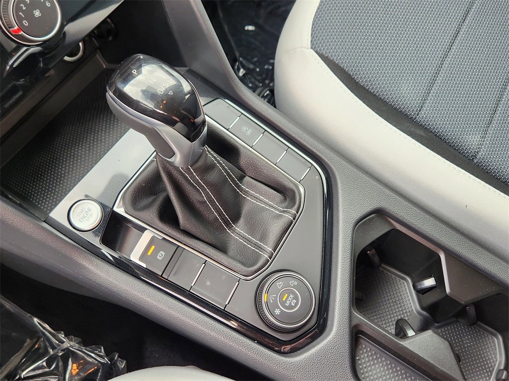 New 2025 Volkswagen Taos S image 16