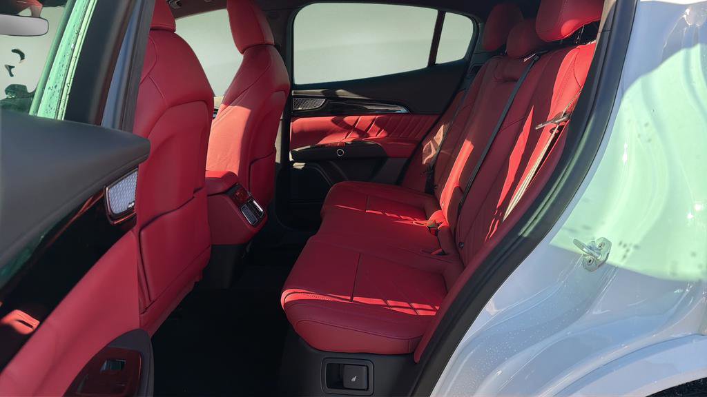 New 2026 Maserati Grecale Modena image 23